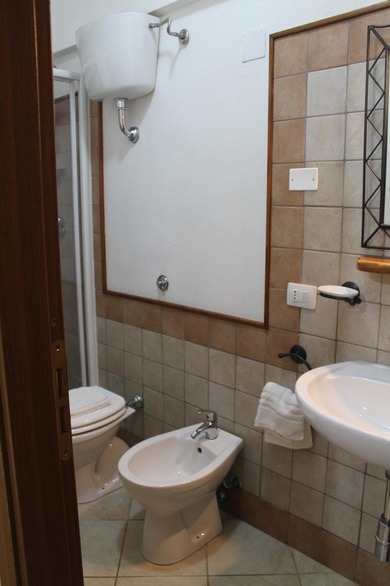 S'Alzolitta Hotel Magomadas Екстериор снимка