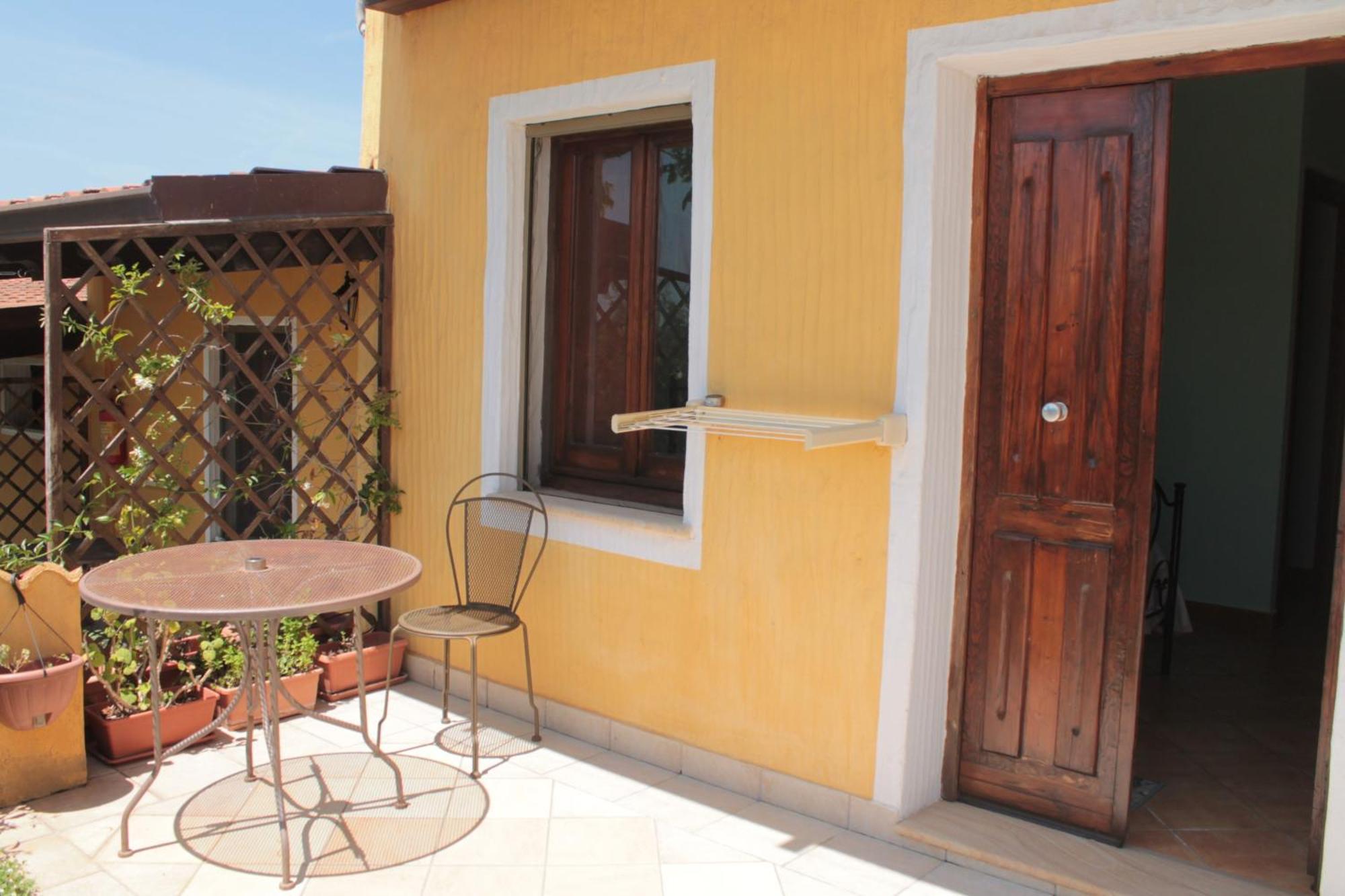 S'Alzolitta Hotel Magomadas Екстериор снимка