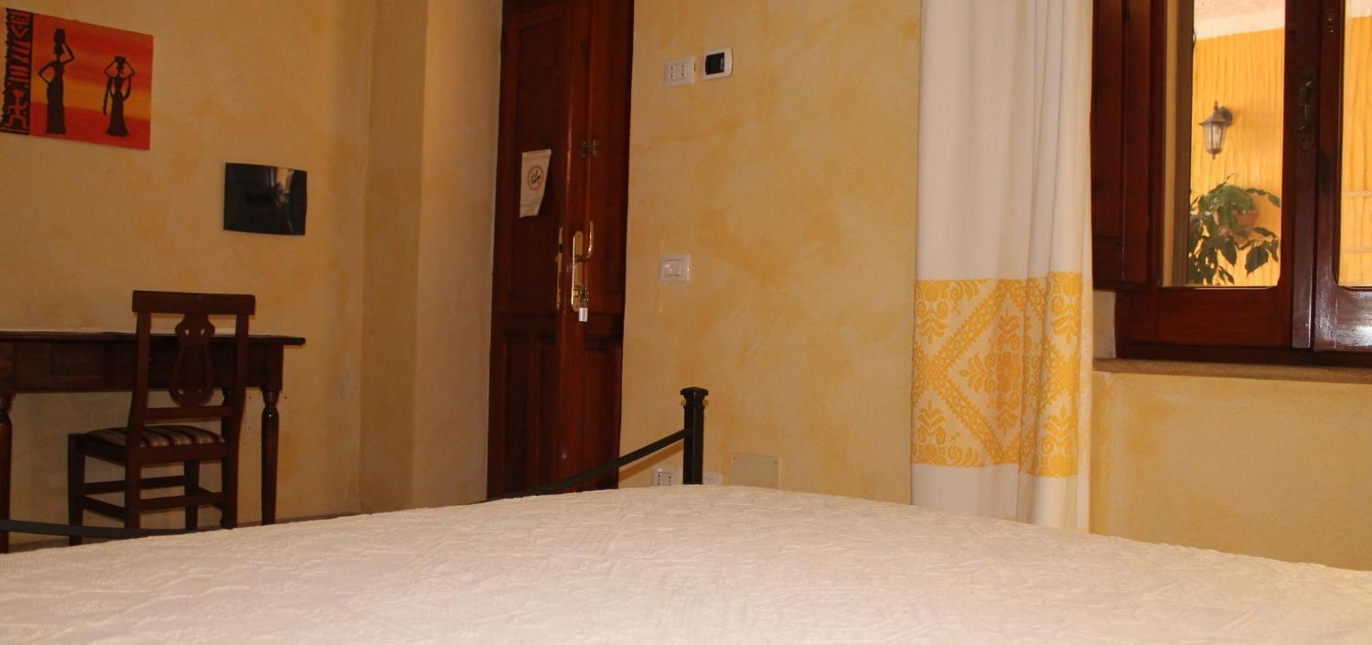 S'Alzolitta Hotel Magomadas Стая снимка